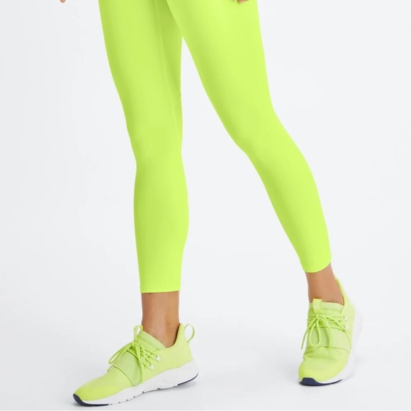 Fabletics PureLuxe Ultra High Waisted 7/8 Leggings NWT - Picture 2 of 10